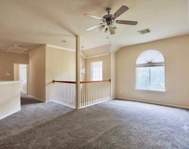 5102 Heatherdawn Ct - Photo Thumbnail 18