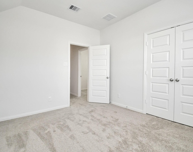 1534 Revolution Way - Photo Thumbnail 40