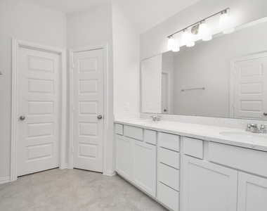 1534 Revolution Way - Photo Thumbnail 34
