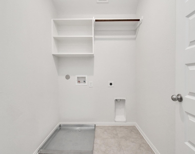 1534 Revolution Way - Photo Thumbnail 28