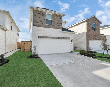 1534 Revolution Way - Photo Thumbnail 4
