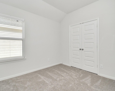 1534 Revolution Way - Photo Thumbnail 36