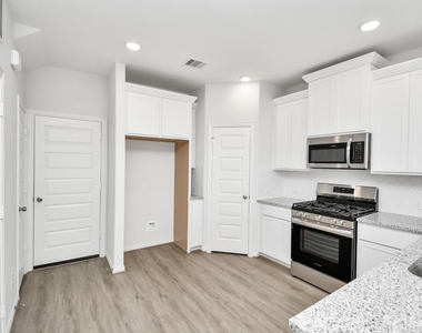 1534 Revolution Way - Photo Thumbnail 24