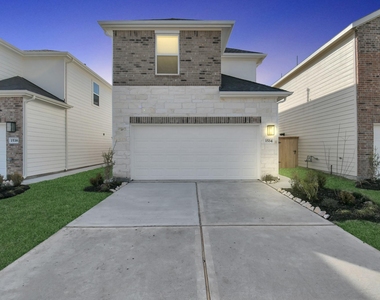 1534 Revolution Way - Photo Thumbnail 1
