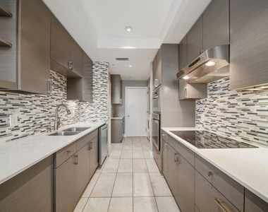 5100 San Felipe Street - Photo Thumbnail 2