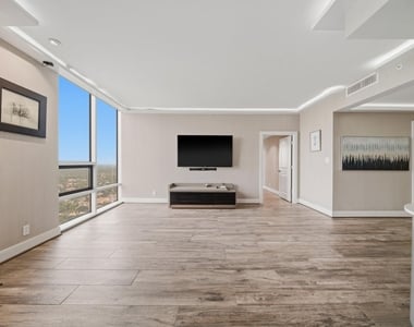 5100 San Felipe Street - Photo Thumbnail 5