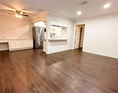 8935 Gaylord Street - Photo Thumbnail 3