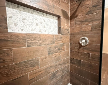 8935 Gaylord Street - Photo Thumbnail 12