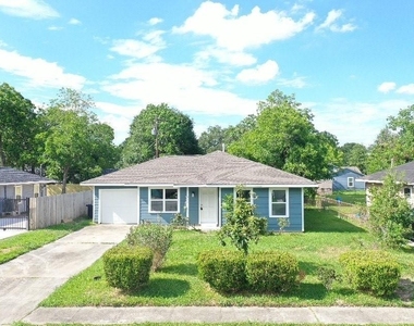 3607#a Luca St Street - Photo Thumbnail 24
