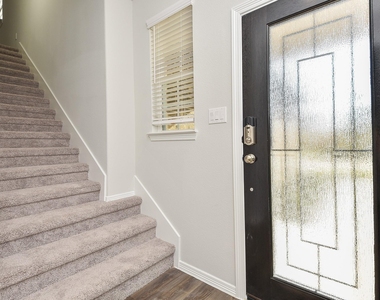 5723 Fresh View Court - Photo Thumbnail 3
