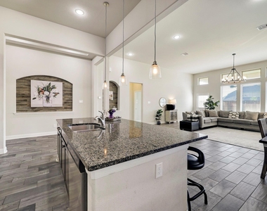5215 Baroness Lane - Photo Thumbnail 7