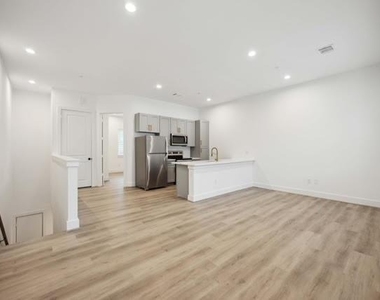 4604 Indie Heights Lane - Photo Thumbnail 5
