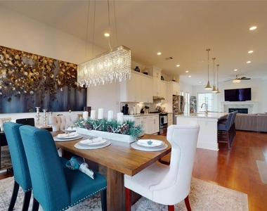5422 Darling Street - Photo Thumbnail 6