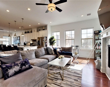 5422 Darling Street - Photo Thumbnail 15