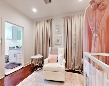 5422 Darling Street - Photo Thumbnail 20