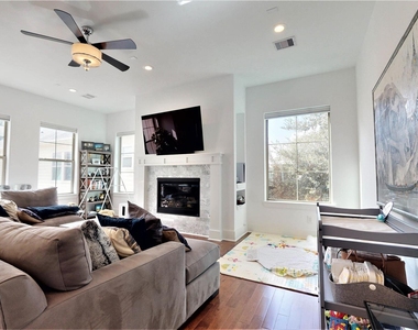 5422 Darling Street - Photo Thumbnail 14