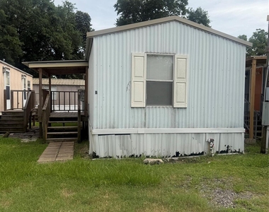 601 Clear Lake Road - Photo Thumbnail 11