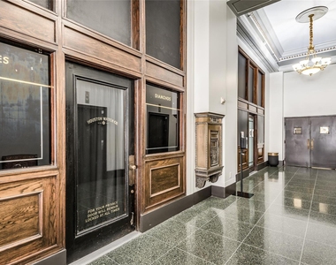 915 Franklin Street - Photo Thumbnail 19