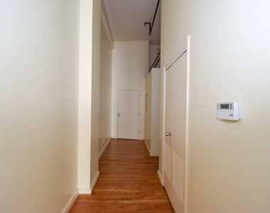 915 Franklin Street - Photo Thumbnail 15