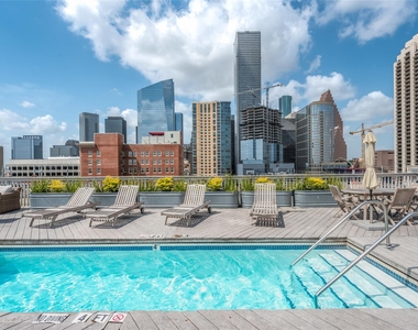 915 Franklin Street - Photo Thumbnail 17