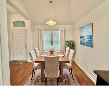 2007 Timberline Court - Photo Thumbnail 1