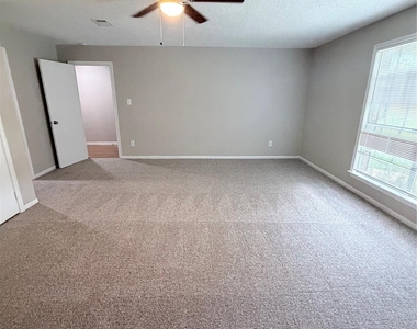 20064 Mercedell Drive - Photo Thumbnail 18