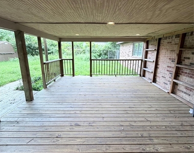 20064 Mercedell Drive - Photo Thumbnail 35