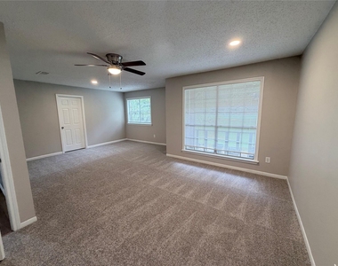 20064 Mercedell Drive - Photo Thumbnail 27