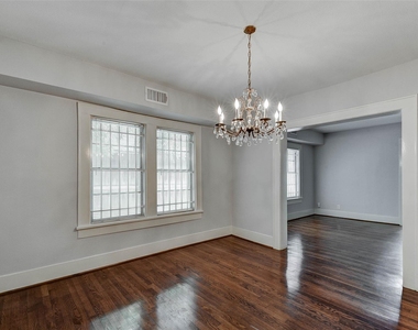 1748 Hawthorne Street - Photo Thumbnail 4