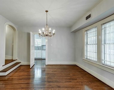 1748 Hawthorne Street - Photo Thumbnail 8