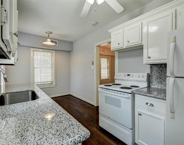 1748 Hawthorne Street - Photo Thumbnail 12
