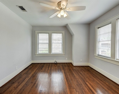 1748 Hawthorne Street - Photo Thumbnail 19