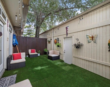 15167 Kimberley Ct - Photo Thumbnail 30