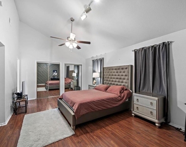 15167 Kimberley Ct - Photo Thumbnail 20