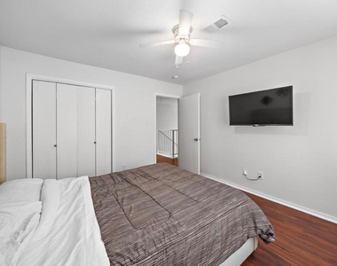 15167 Kimberley Ct - Photo Thumbnail 26