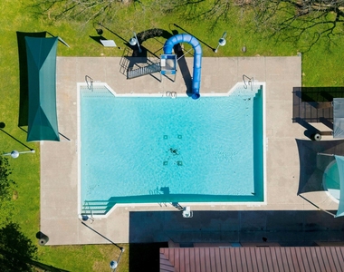 17215 Fernchase Court - Photo Thumbnail 32