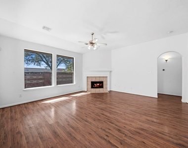 17215 Fernchase Court - Photo Thumbnail 12