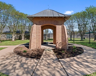 17215 Fernchase Court - Photo Thumbnail 29