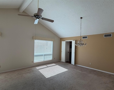 2535 Coopers Post Lane - Photo Thumbnail 4