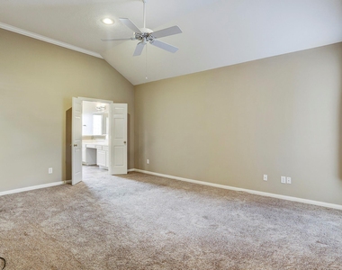 9907 Kemp Forest Drive - Photo Thumbnail 14