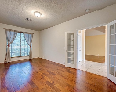 26031 Crestford Park Lane - Photo Thumbnail 9