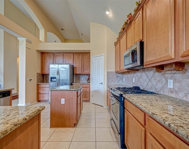 26031 Crestford Park Lane - Photo Thumbnail 18