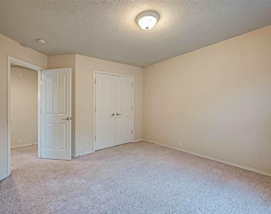 26031 Crestford Park Lane - Photo Thumbnail 32