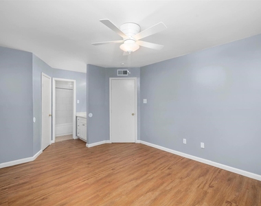 6415 South Lake Houston Parkway - Photo Thumbnail 7