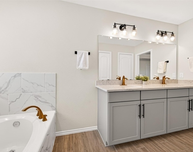 5134 Aedan Oak Street - Photo Thumbnail 33