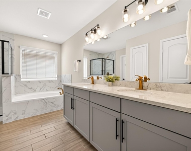 5134 Aedan Oak Street - Photo Thumbnail 30