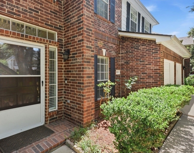 3126 Waters View Drive - Photo Thumbnail 7