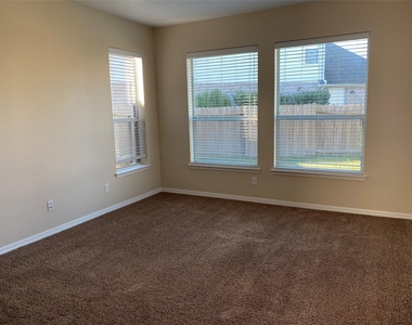 10930 Reston Point Drive - Photo Thumbnail 8