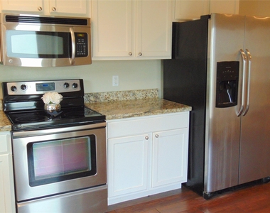1914 52nd Street - Photo Thumbnail 11