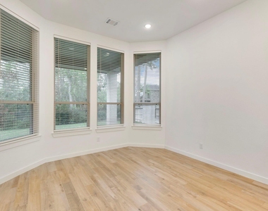 108 Salvia Star Court - Photo Thumbnail 8